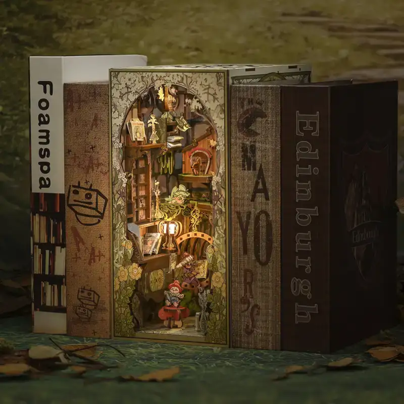 Book Nook Elven Paradise - Image 3