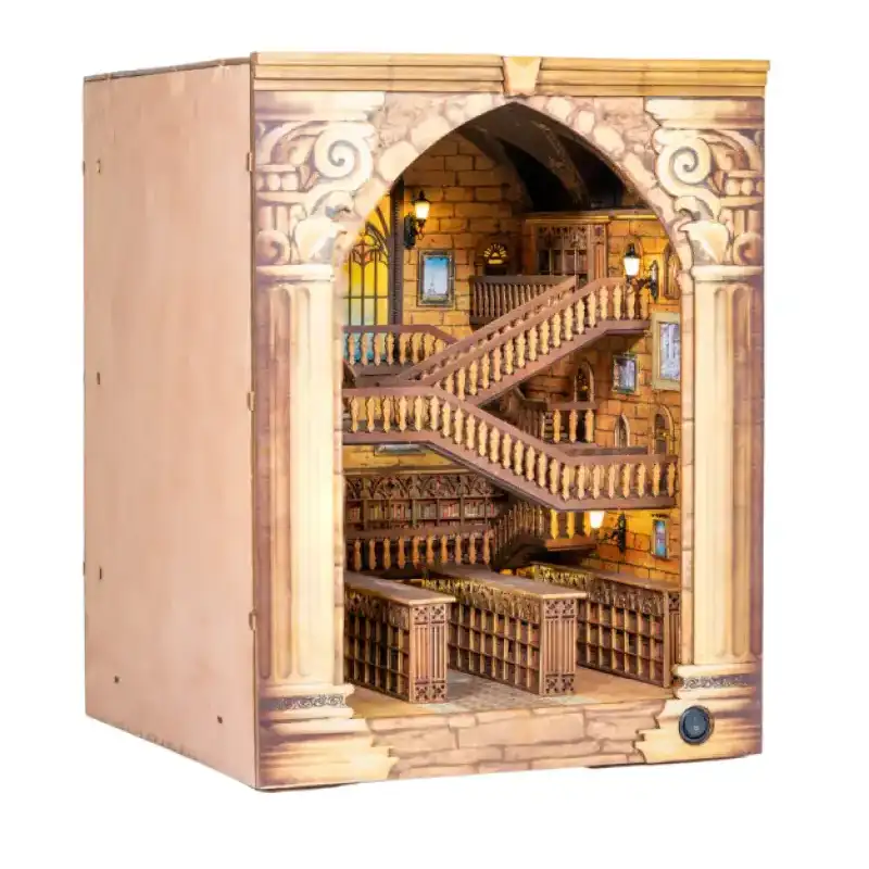 Book Nook The Great Enchanted Library - Image 2