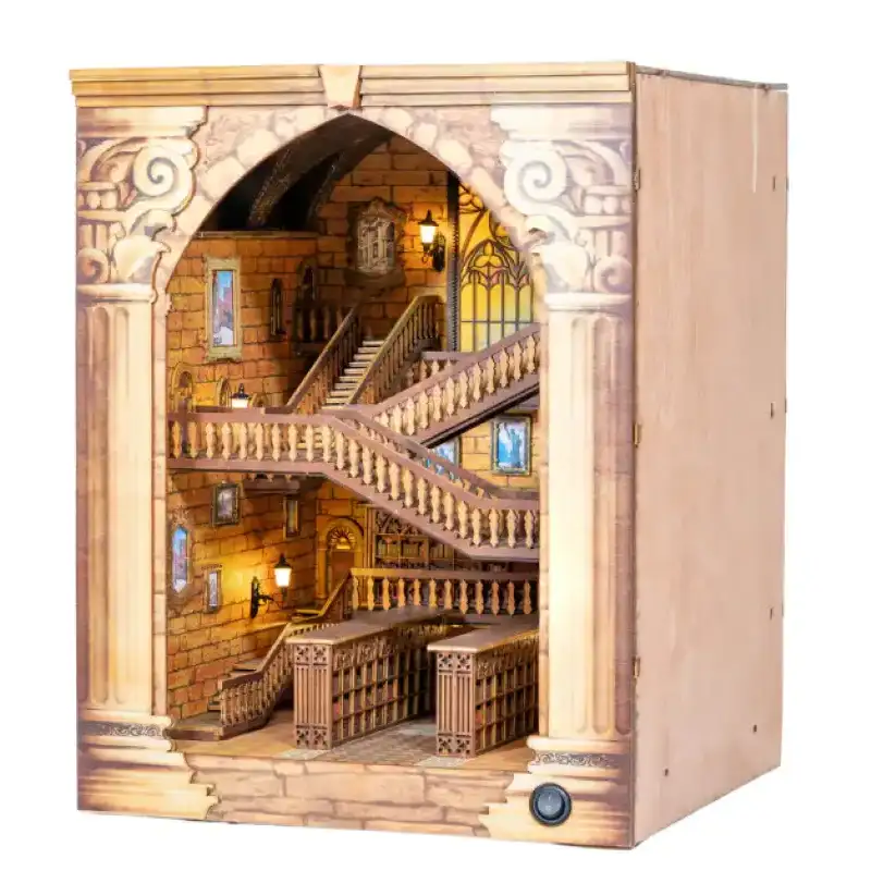 Book Nook The Great Enchanted Library - Image 3