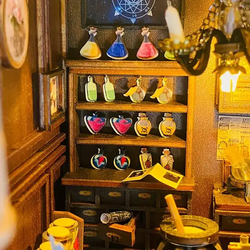 Book Nook Mira Magic House - Image 4