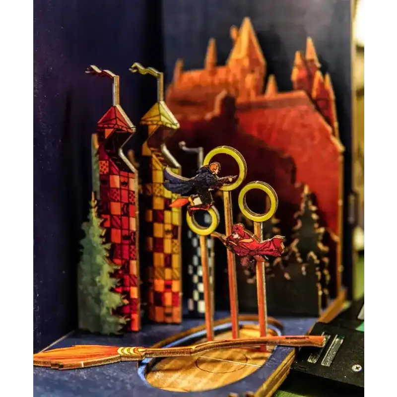 Book Nook Quidditch - Image 3